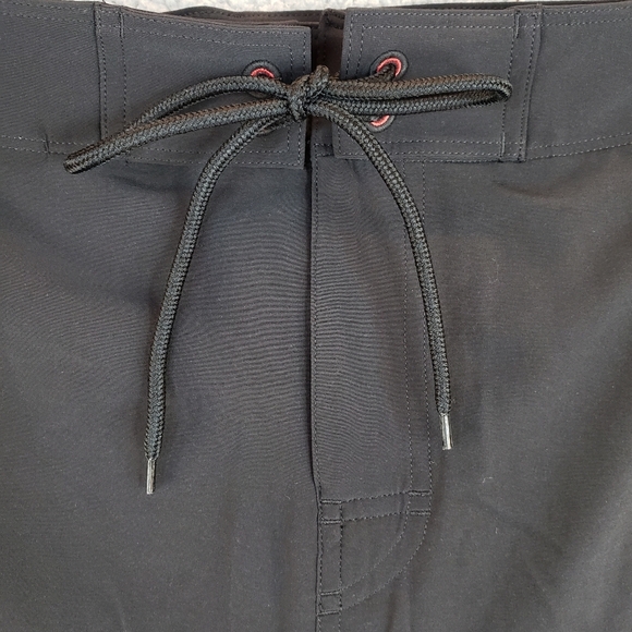 Toes on the Nose Black Board Beach Surf Shorts sz 42 Quick Dry Stretch - Picture 6 of 12